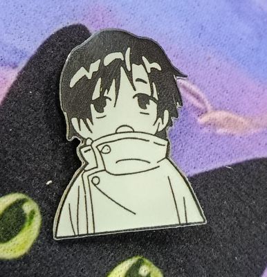 KM Pin de Acrílico Yuta Jujutsu Kaisen