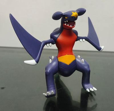 SH1 Garchomp Figura Jazwares Pokémon Figura