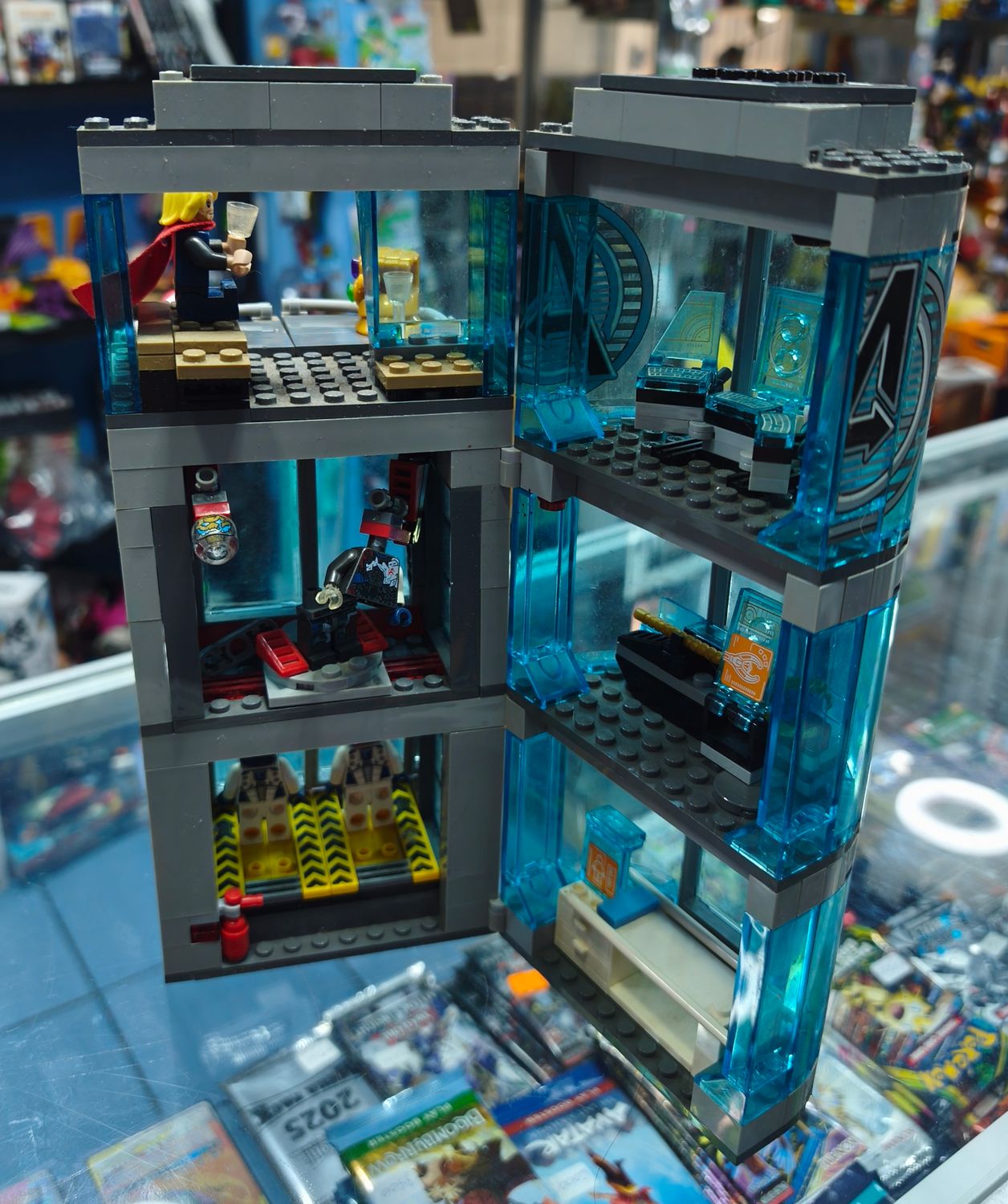SH1 Avengers Lego Tower 76038 Incompleta