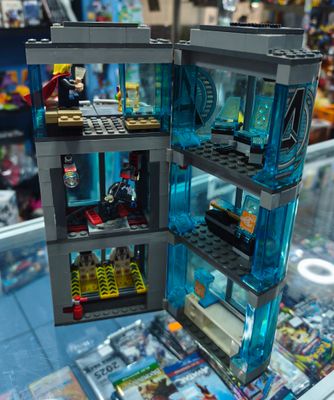 SH1 Avengers Lego Tower 76038 Incompleta