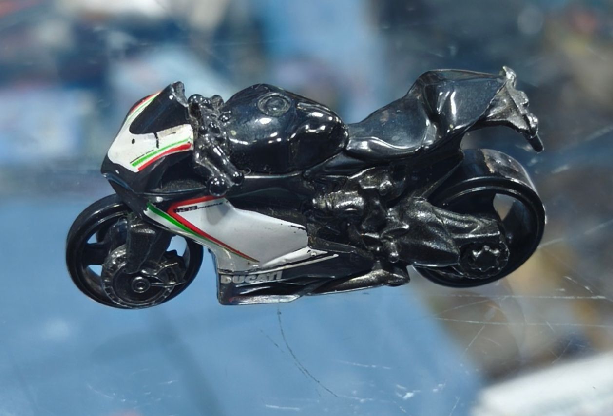 SH1 Ducati 1199 Panigale