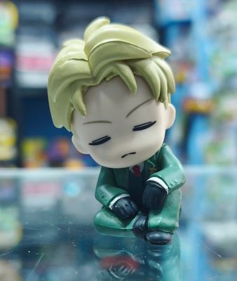 SH1 Loid Forger Figura Soy X Family Figura Takara Tomy
