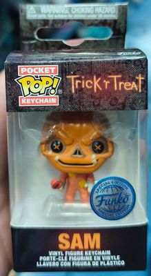 SJ1 Sam Figura Trick r Treat Pocket Pop Keychain