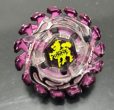 SH1 Beyblade Poison Zurafa
