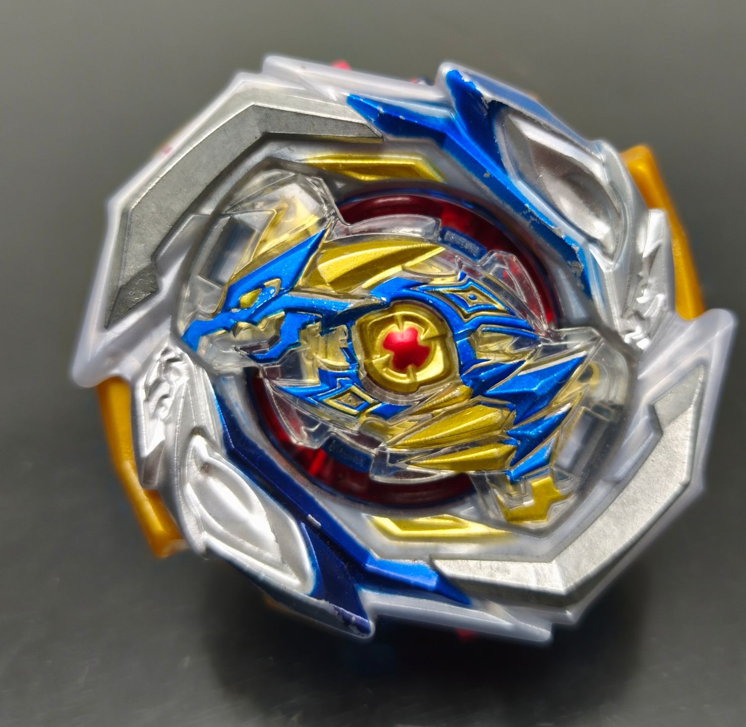 SH1 Beyblade Burst Imperial Dragon
