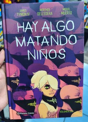 SJ1 Hay Algo Matando Niños Cómic Tapa Dura Español Planeta Cómic