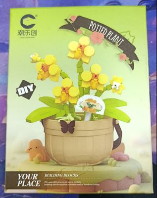 KM Flores con Maceta Mini bloques