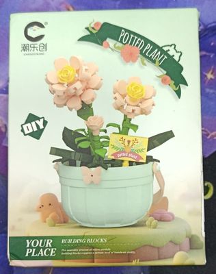 KM Flores con Maceta Mini bloques