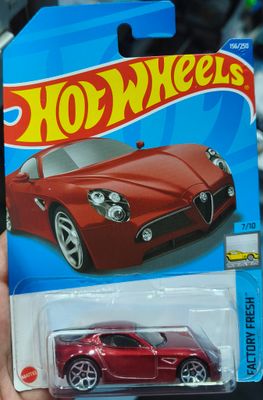 SJ6 Alfa Romeo 8C Competizione Hot Wheels
