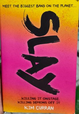 SJ6 Slay Libro Kim Curran Inglés