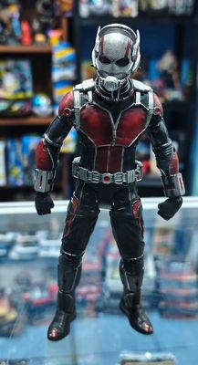 SJ1 Ant Man Figura Diamond Select 7 Pulgadas