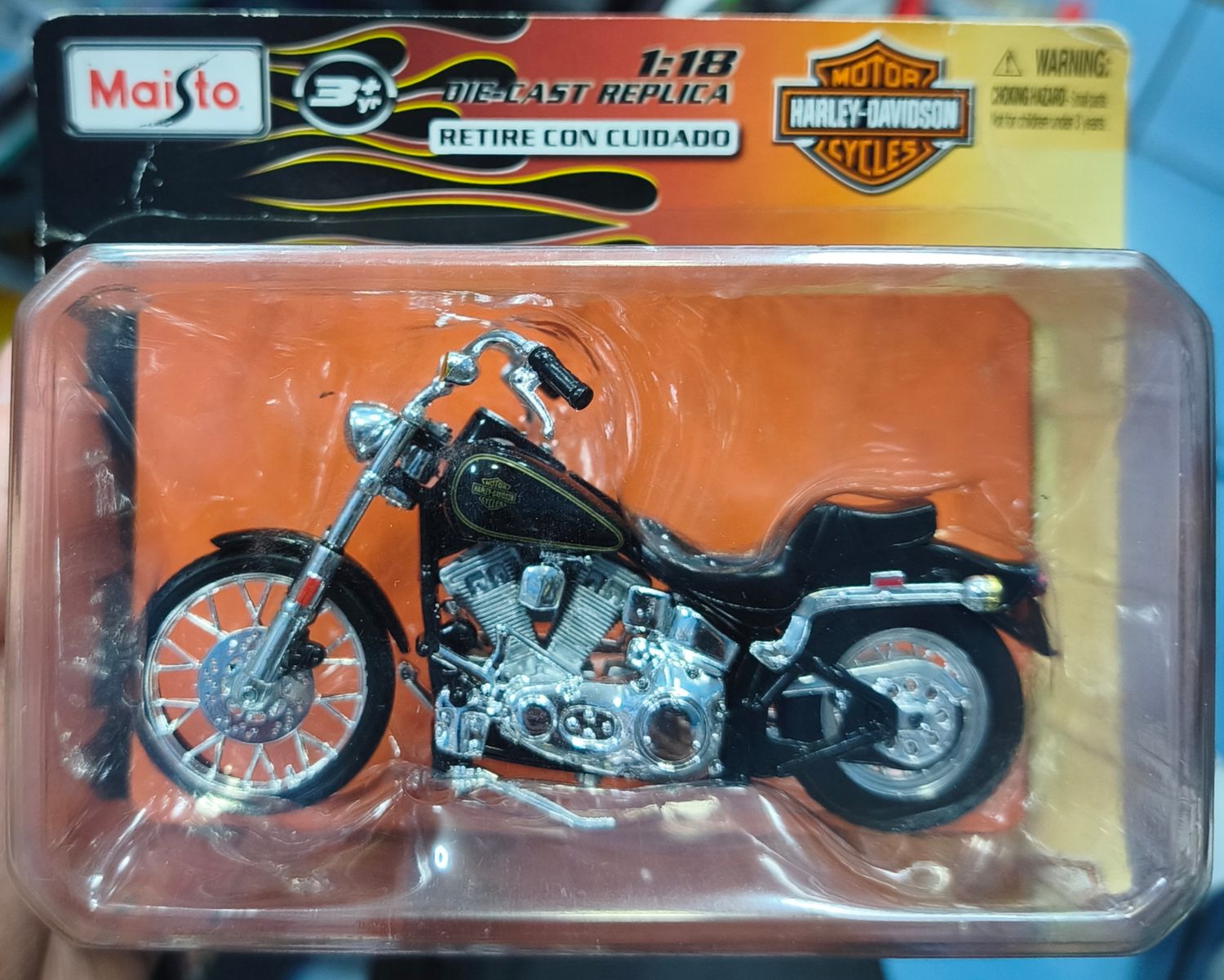 SJ2 Maisto 1/18 Harley Davidson Moto