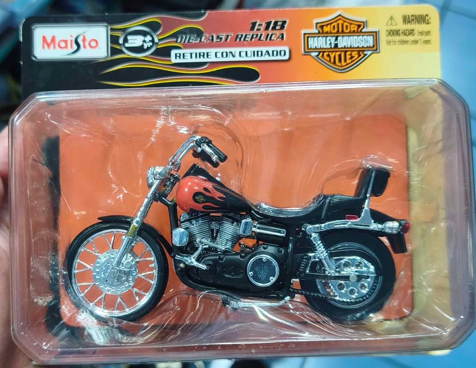 SJ2 Harley Davidson Moto Maisto 1/18