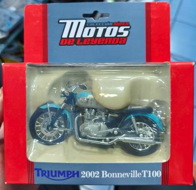 SJ2 Triumph 2002 Bonneville T100 Motos de Leyenda