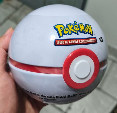 SJ2 Premium Ball Nueva Contiene 3 Booster Packs Pokémon TCG