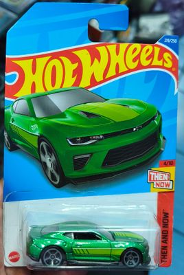 SJ1 18 Camaro SS Hot Wheels