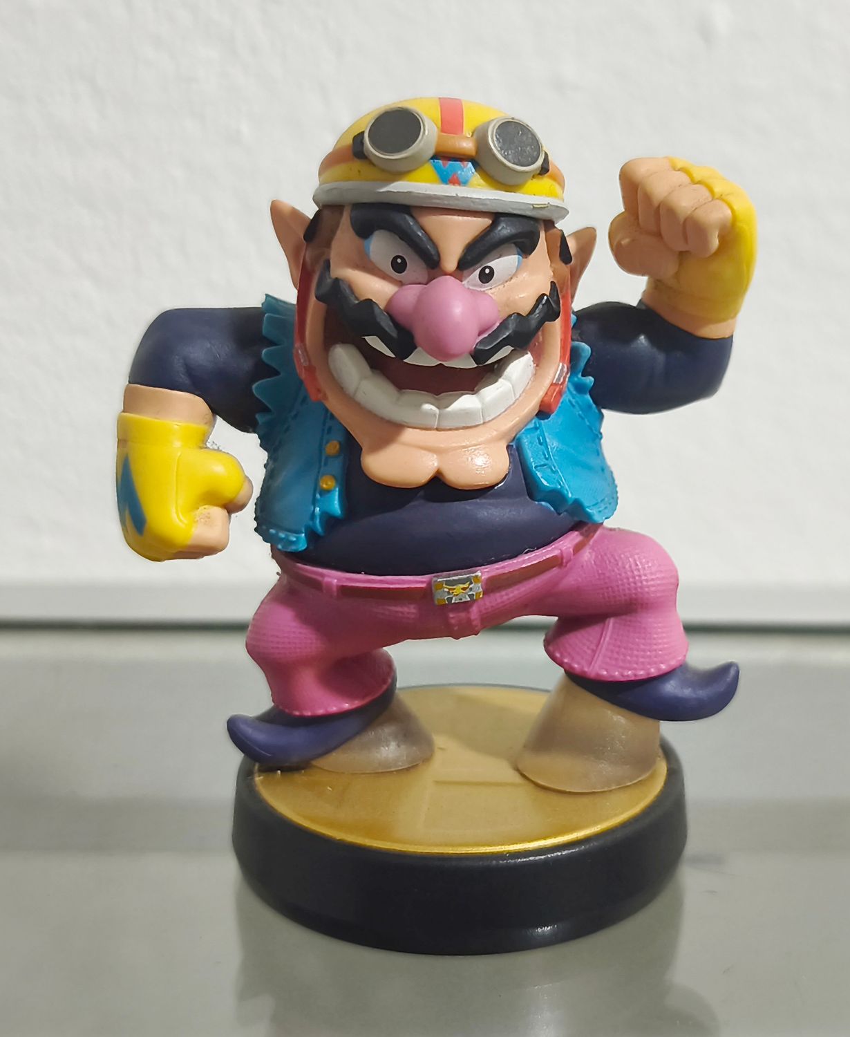 SJ6 Wario Figura Amiibo Nintendo