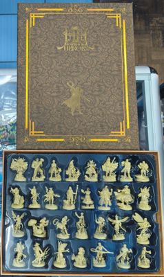 SJ6 Household Héroes Box Miniaturas Kickstarter Juego de Mesa Dungeons And Dragons