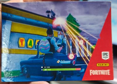Common 63 Fortnite Panini