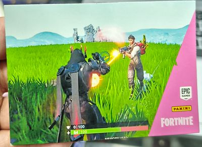 Common 76 Fortnite Panini
