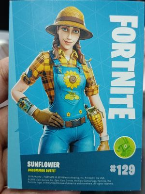 Sunflower Uncommon Outfit 129 Fortnite Panini 2019