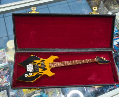 SJ2 Guitarra Electrica Replica de 9 Pulgadas Bajo Electrico