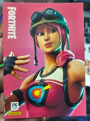 Bullseye Uncommon Outfit 120 Fortnite Panini 2019
