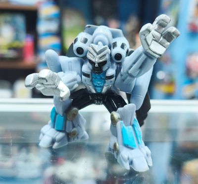 SJ6 Blackout Figura Transformers Figura Playskool