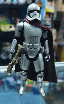 SJ6 Captain Phasma Figura Star Wars Figura 5 Pulgadas