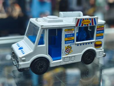 SJ6 Carrito de Helados Welly