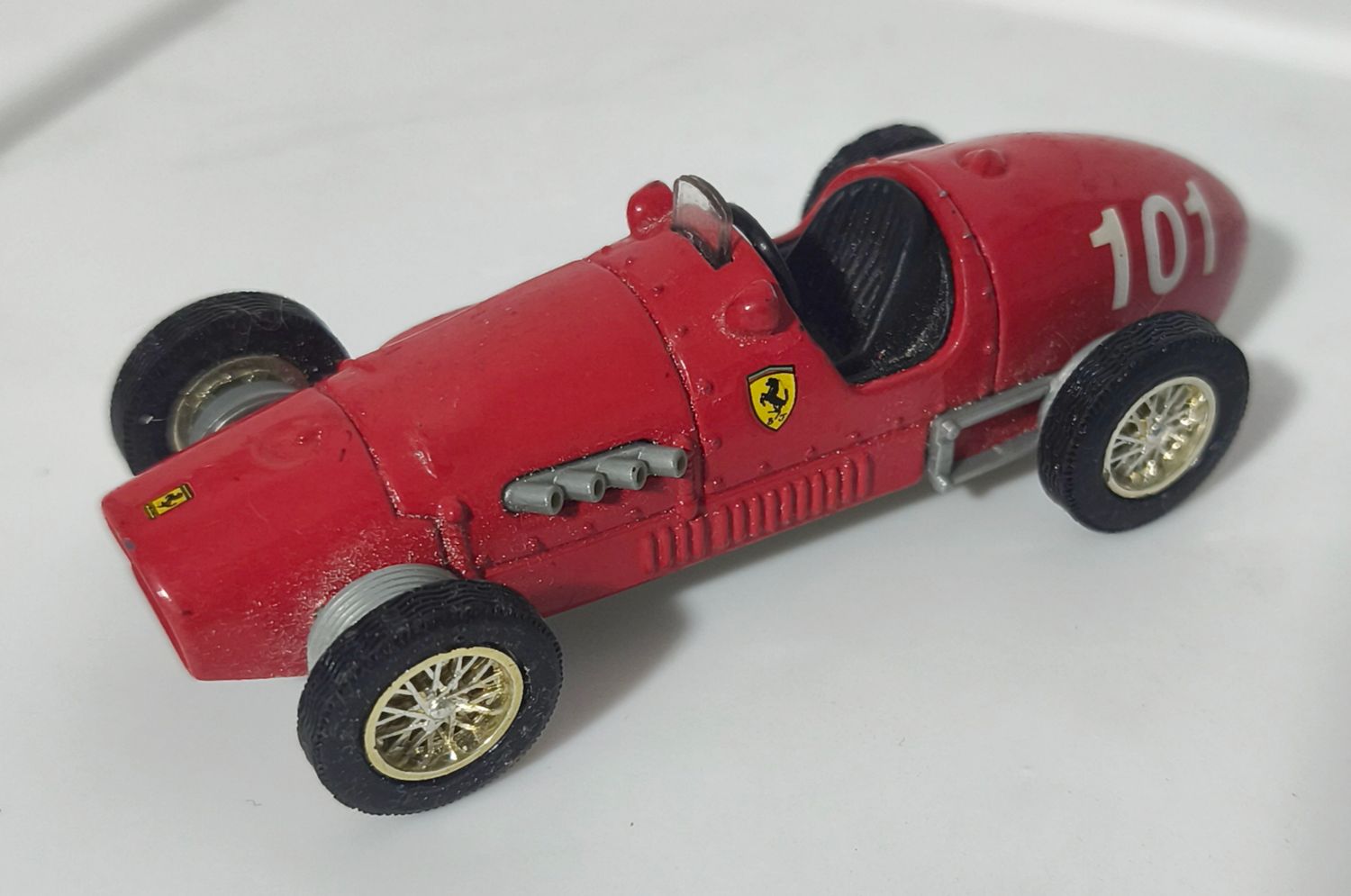 SJ6 Ferrari Welly 1/35 Die Cast
