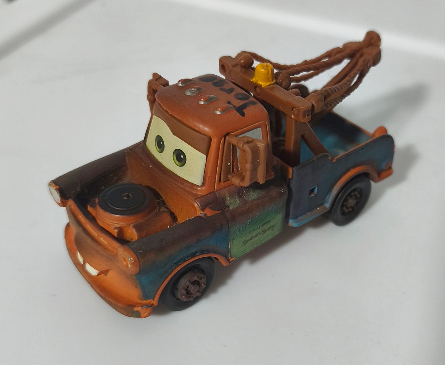 SJ6 Mate Figur Cartas de Metal Pixar Disney