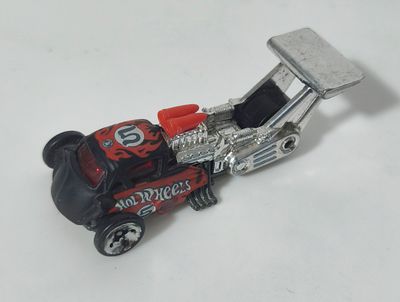 SJ6 Whatta Drag Hot Wheels