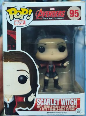 SJ1 Scarlet Witch Figura Funko Pop 95 Avengers Caja Danada