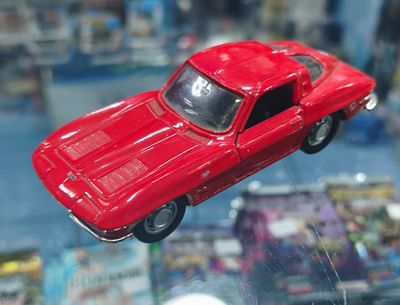 63 Chevrolet Corvette 1/38 Maisto