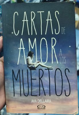 SJ1 Cartas de Amor a los Muertos Libro Español Acá Dellaira
