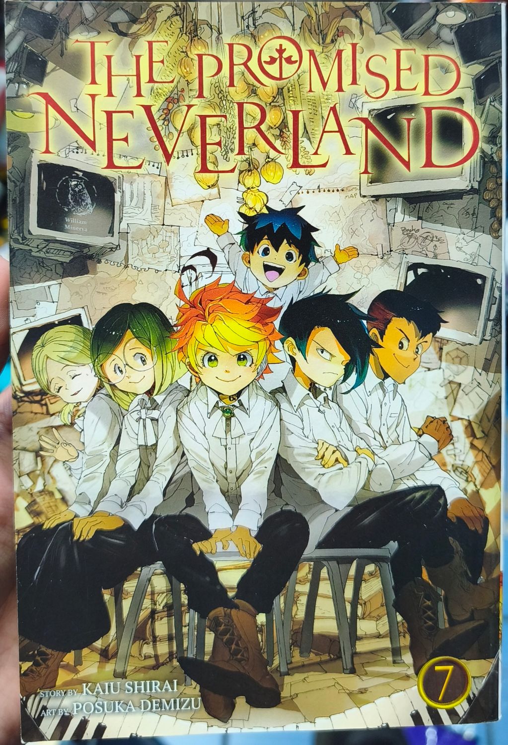 SJ4 The Promised Neverland Manga Volumen 7 Ingles