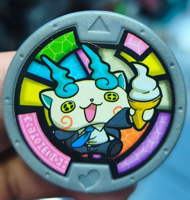 SJ1 Komasan Medalla Yokai Watch