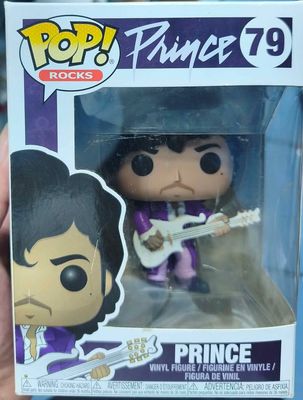 SJ1 Prince Figura Funko Pop 79 Caja Dañada