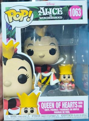 SH1 Queen of Hearts With King Figura Funko Pop 1063 Disney Alicia en el País de las Maravillas