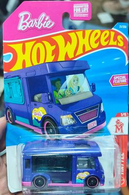 SJ1 Barbie Dream Camper Hot Wheels