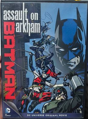 SH22 Batman Assault on Arkham DVD Original Usado Completo Español Ingles
