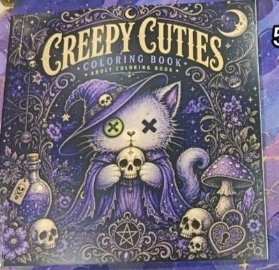 KM Libro para Pintar Creepy Cutties