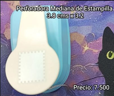 KM Perforadora Estampilla Rectangular 3.8x3.2 cms