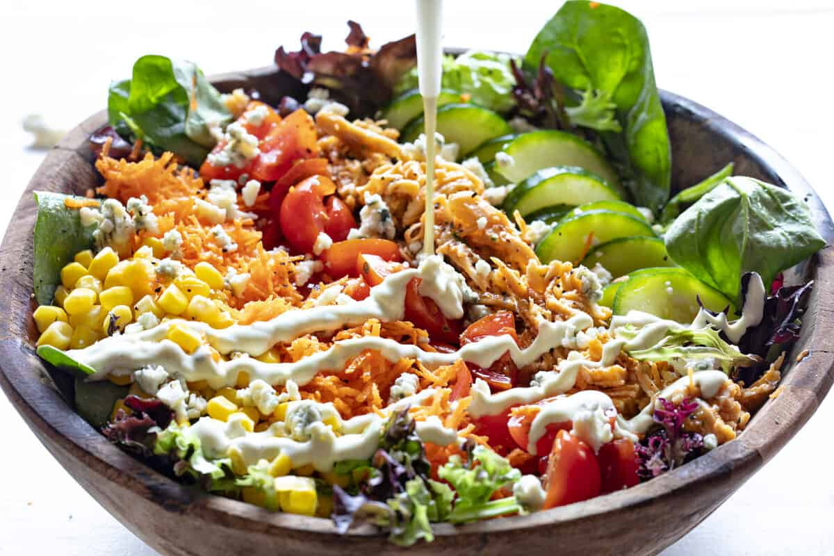 Ensalada de pollo buffalo