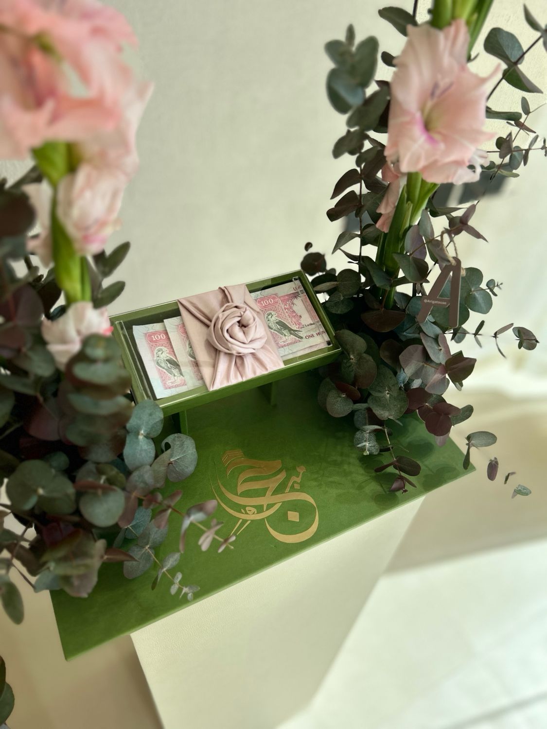 Leather Money Stand