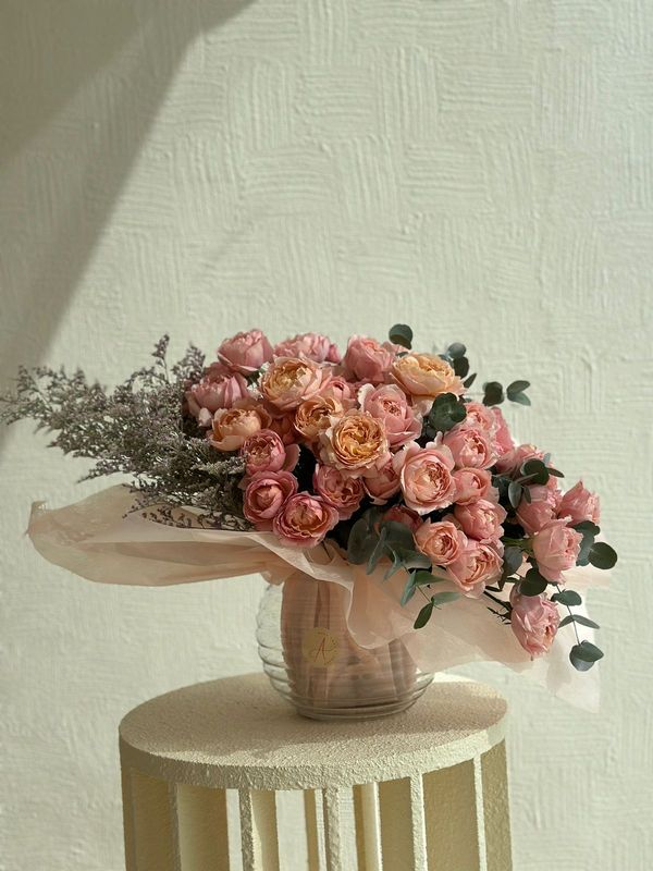 Tissue Flowers vase