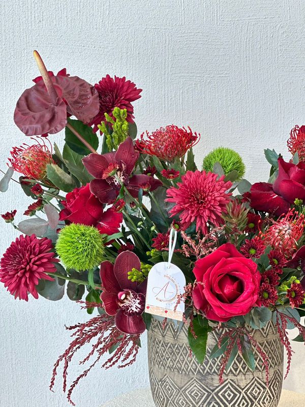 V Red Vase
