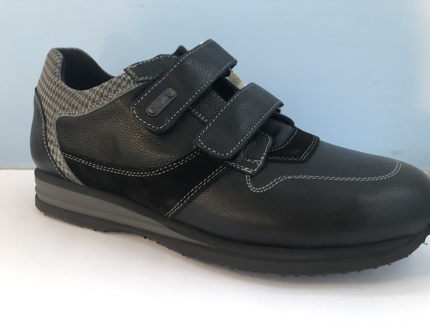 MW03 MILTON NERO