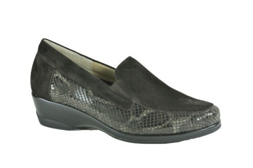 Y8896 T.MORO